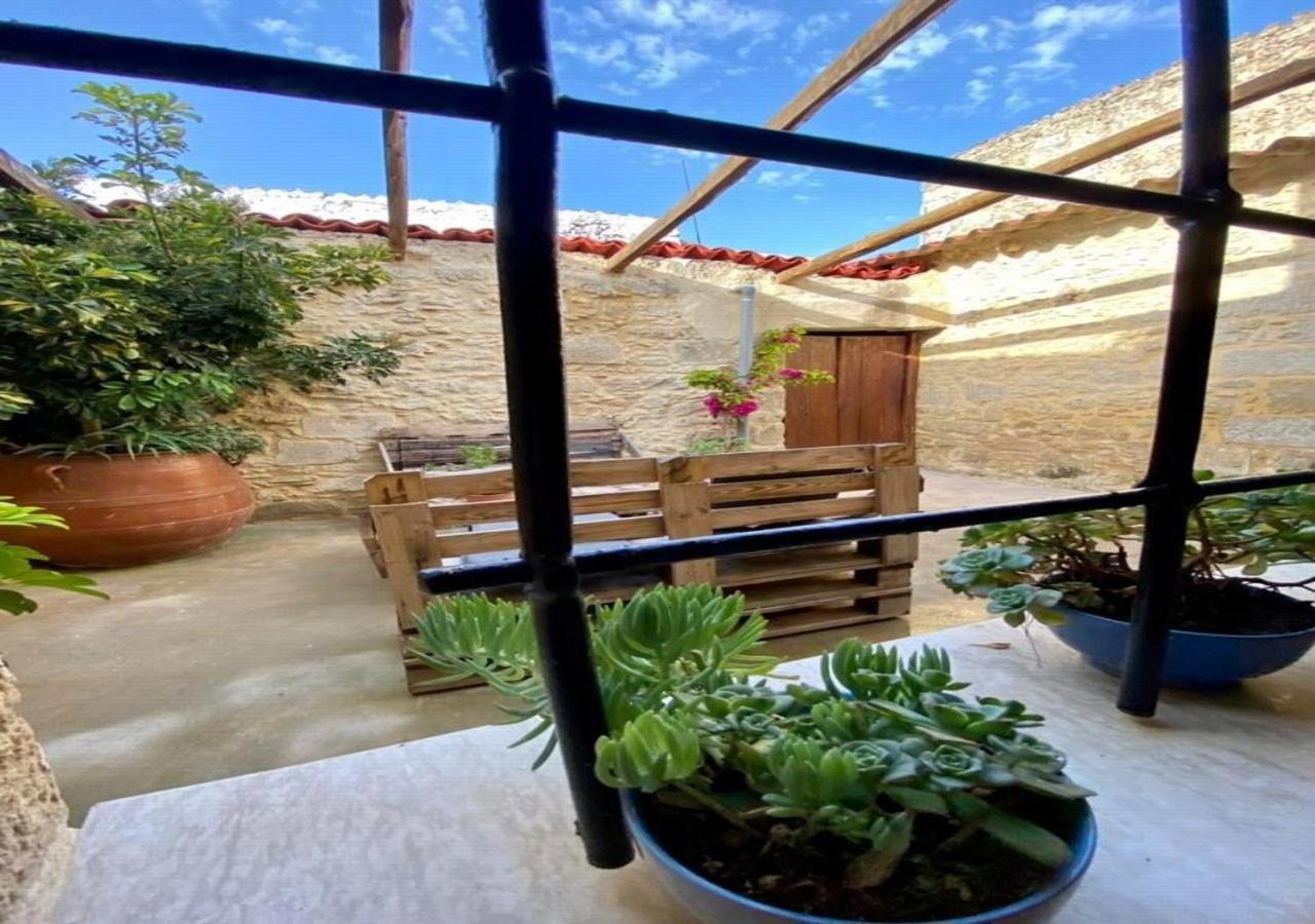 Nikos Traditional House Malathiros Ngoại thất bức ảnh